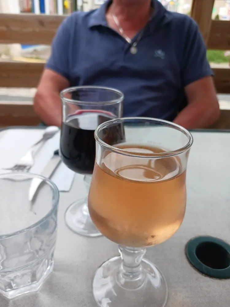 Verres de Vin Du Pays